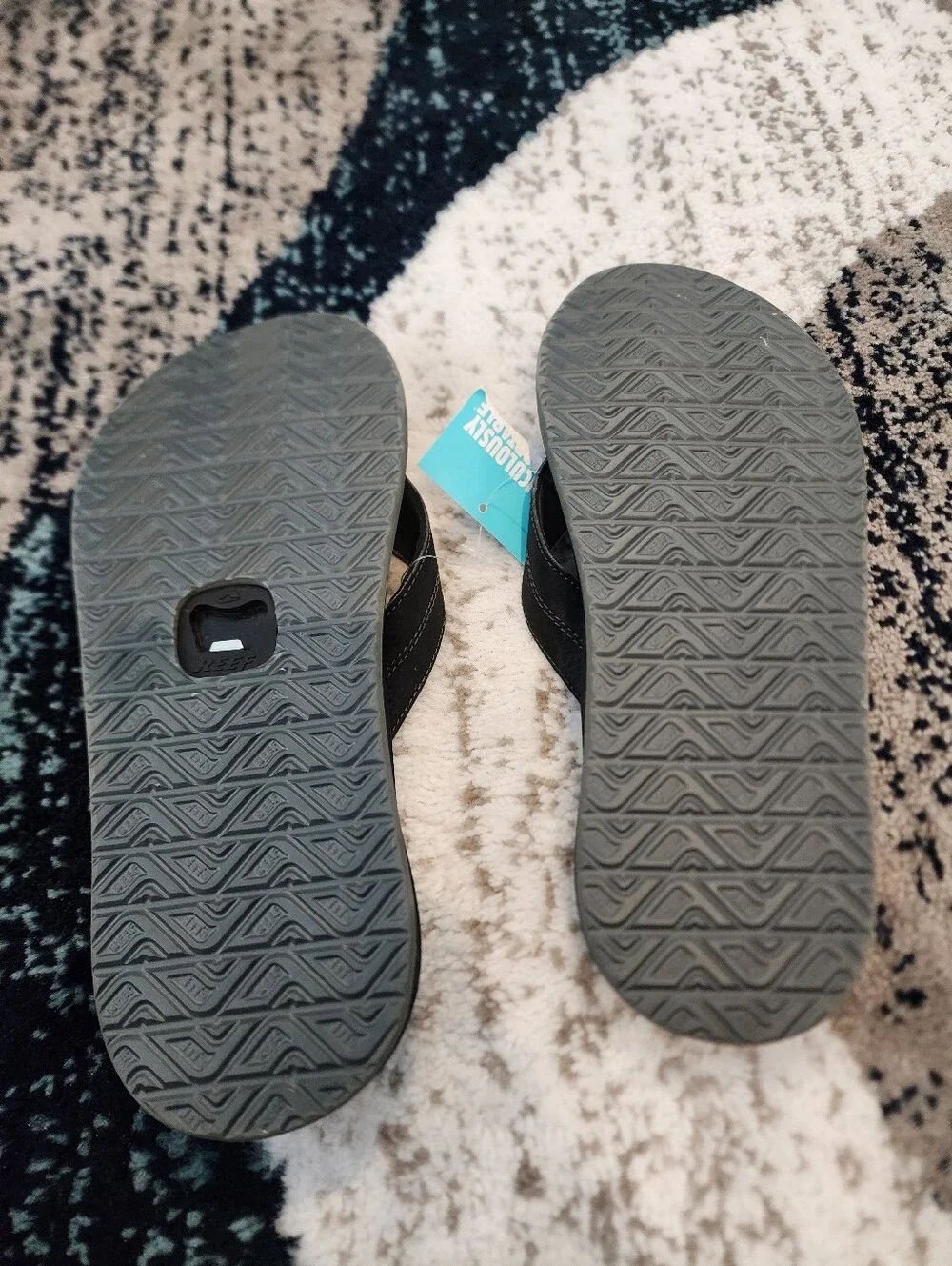 REEF Element TQT Men's Flip Flop Sandals  Bottle Opener Black Size 11 Beachy